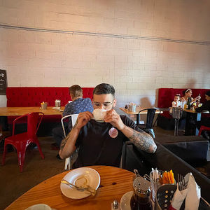 Meet your Posher, Abnerrev